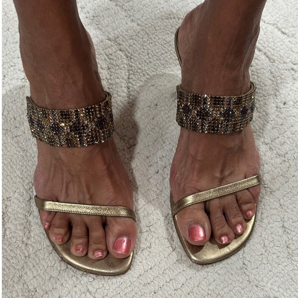 Stuart Weitzman Crystal Gold Leather Sandal - Sz 7